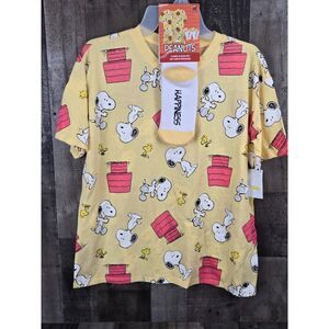 Peanuts Girls Night Shirt And Socks Size Large Girls NWT